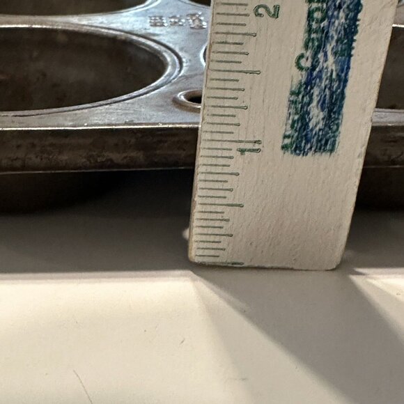 2 VINTAGE KELLOGG'S ALL BRAN 8 MUFFIN TIN Cupcake Pan Baking Metal - Picture 5 of 5